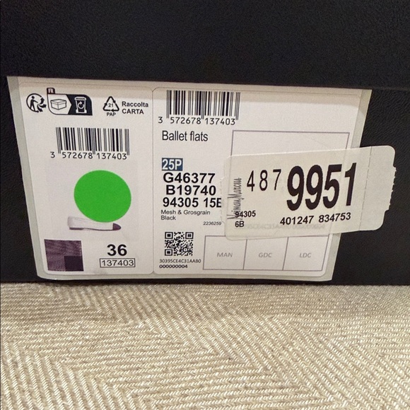 CHANEL Black Mesh Flats with Logo - Picture 2 of 4